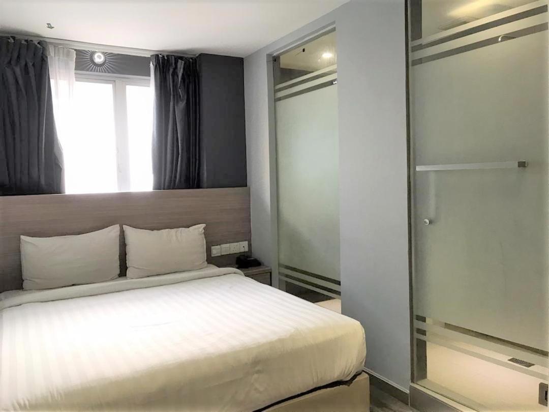 Hotel 99 Pusat Bandar Puchong Extérieur photo