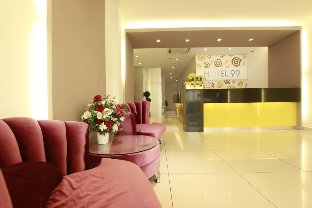 Hotel 99 Pusat Bandar Puchong Extérieur photo