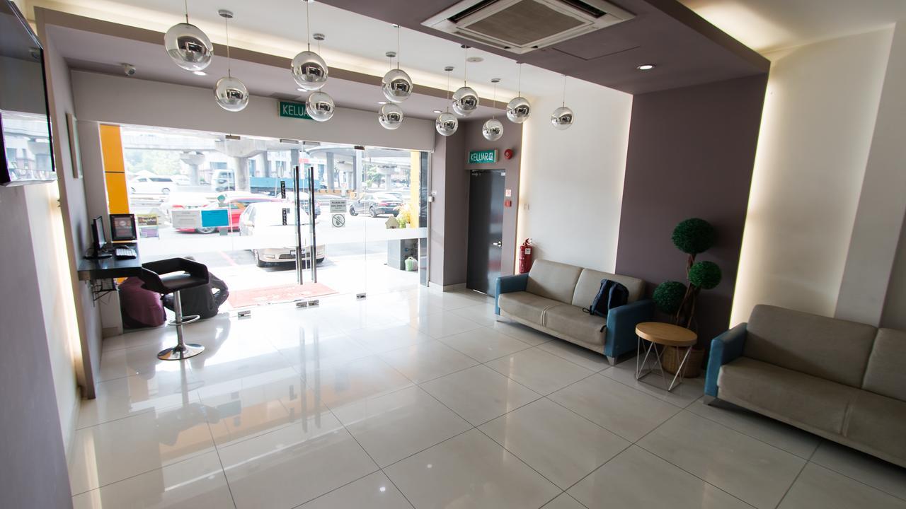 Hotel 99 Pusat Bandar Puchong Extérieur photo