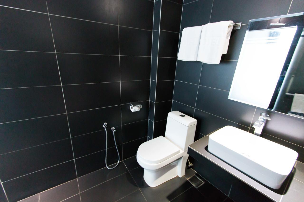 Hotel 99 Pusat Bandar Puchong Extérieur photo