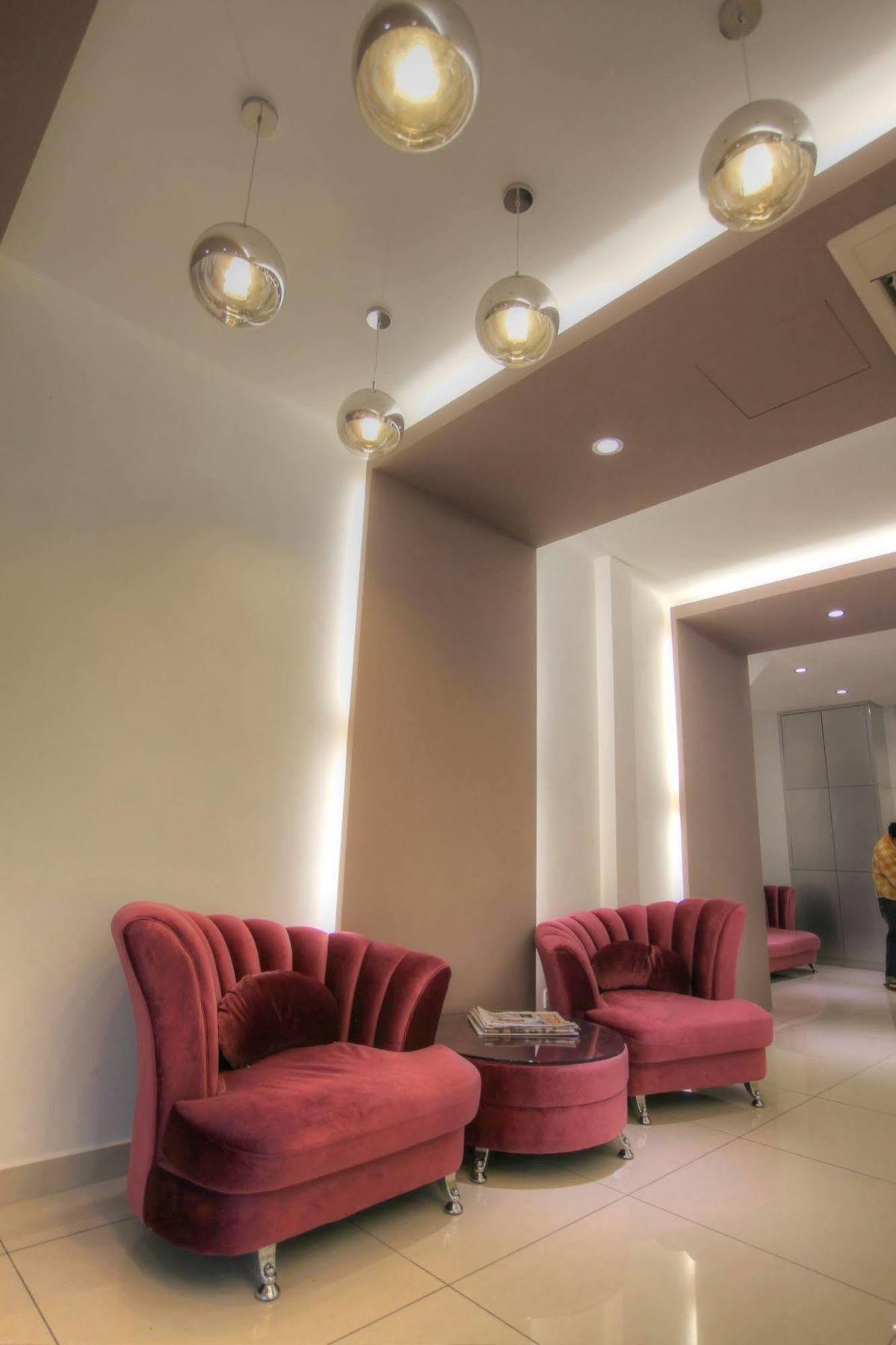 Hotel 99 Pusat Bandar Puchong Extérieur photo