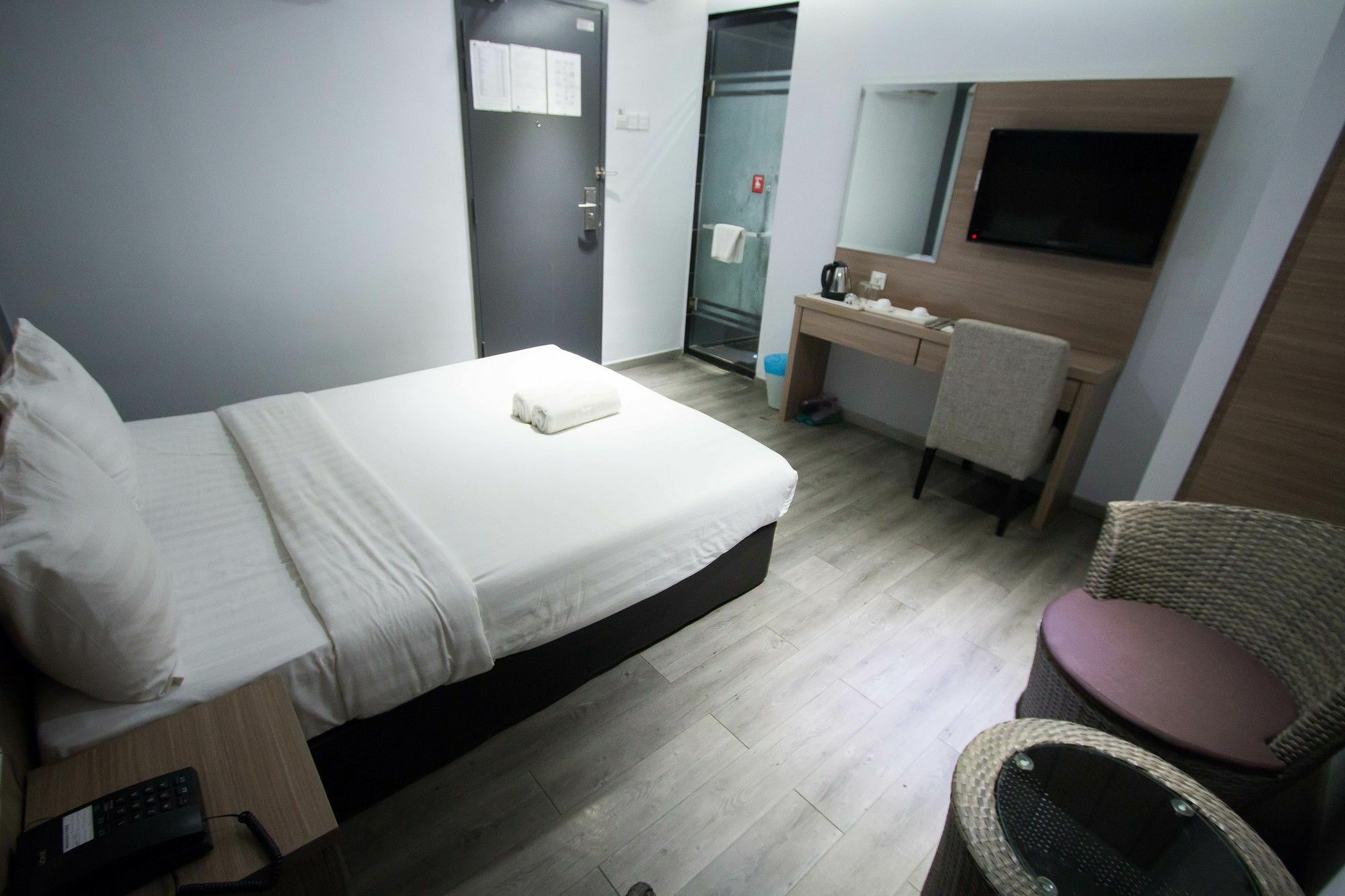 Hotel 99 Pusat Bandar Puchong Extérieur photo
